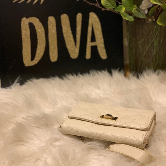 White affair 🤍 - Picture 1 of 4